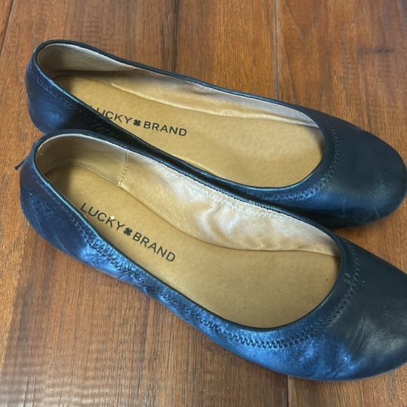 Lucky Brand Flats - Picture 3 of 3